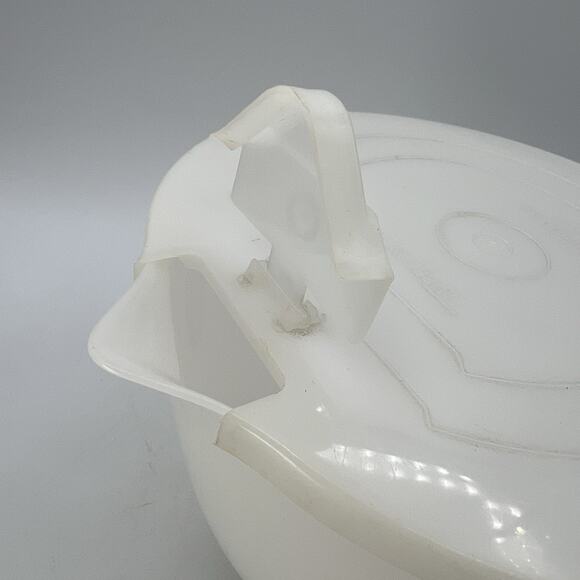 Vintage Tupperware Mix N Store 8 Cup Measuring Pitcher Batter Bowl With Lid - Picture 3 of 7